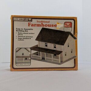 Traditional Farmhouse building kit for N scale train layouts - new in box